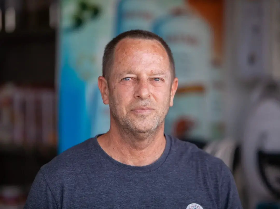 שיחת יעוץ עם מומחה האבן רביד ניר